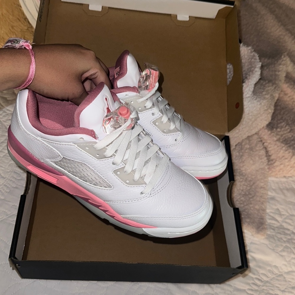 Jordan’s retro 5